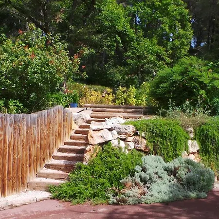 Propriete : 300 M² + Villa *