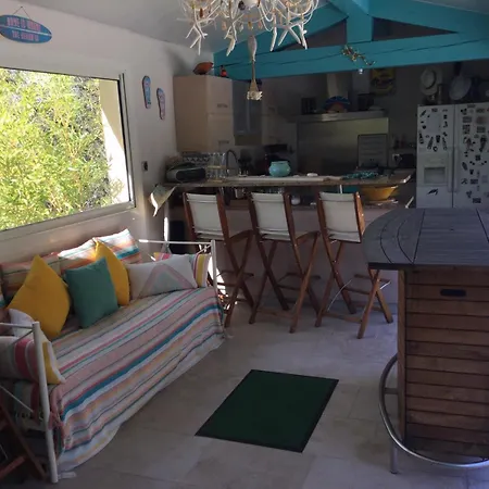 Propriete : 300 M² + Villa